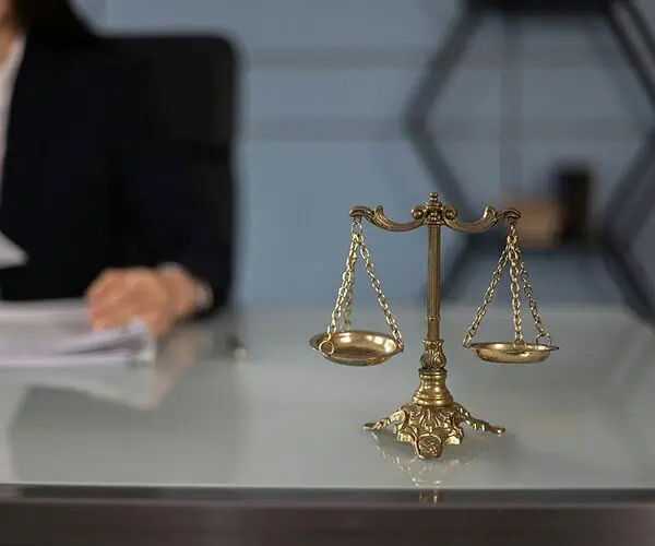 Jak przygotować się do sporu z bankiem w sprawie kredytu frankowego