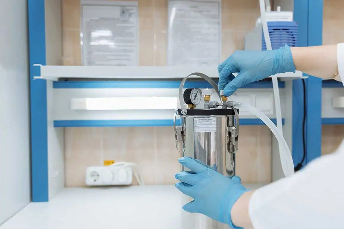 Strzykawki do chromatografii: precyzja, odporność i dobór do metody